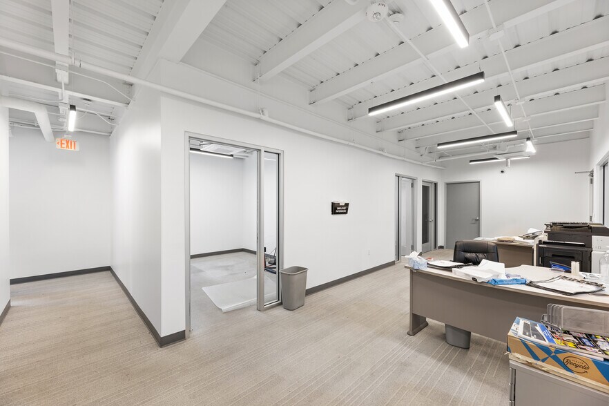 More Photos Of 12724 Cypress Valley Rd, Cypress Warehouse For Lease