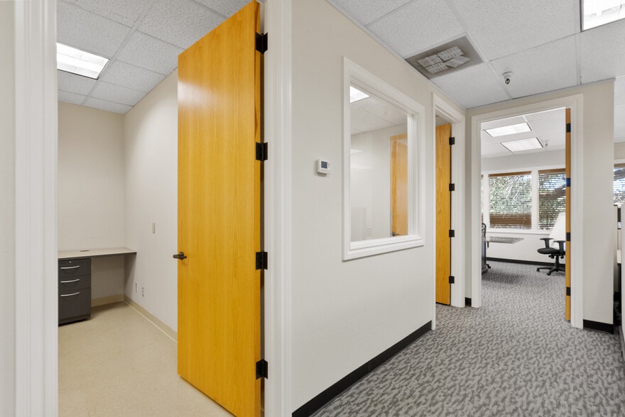 More Photos Of 289 S San Antonio Rd, Los Altos Office For Lease