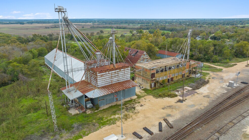 Primary Photo Of TBD Cedar Street, Cameron Industrial For Sale