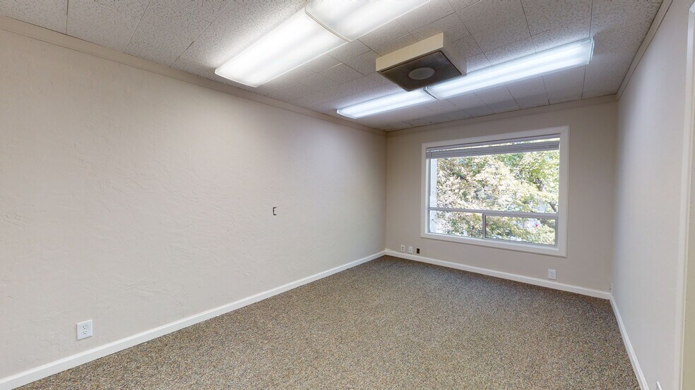 More Photos Of 1300 West St, Redding Office For Lease
