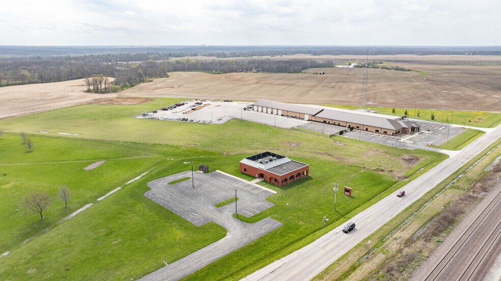 More Photos Of 18400 Shipman Rd, Carlinville Schools For Sale