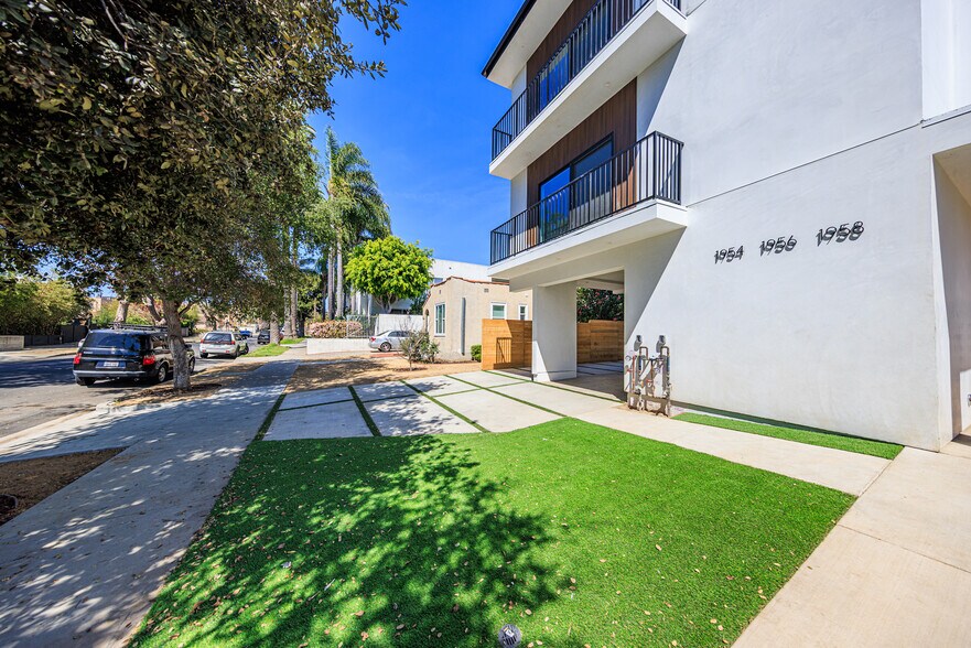 More Photos Of 1954-1958 Purdue Ave, Los Angeles Apartments For Sale