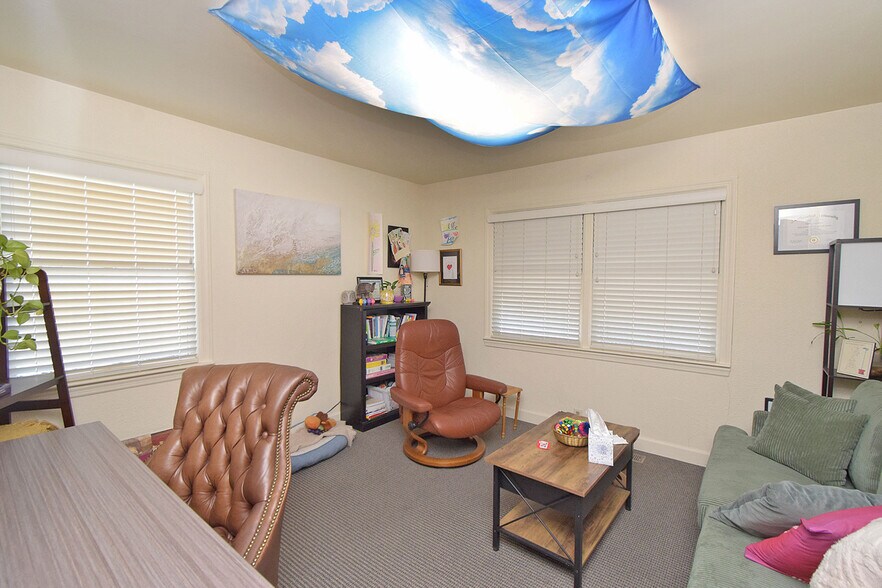 More Photos Of 770 Mill St, Reno Medical For Lease