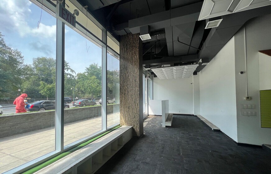 More Photos Of 111 Central Park N, New York Apartments For Lease