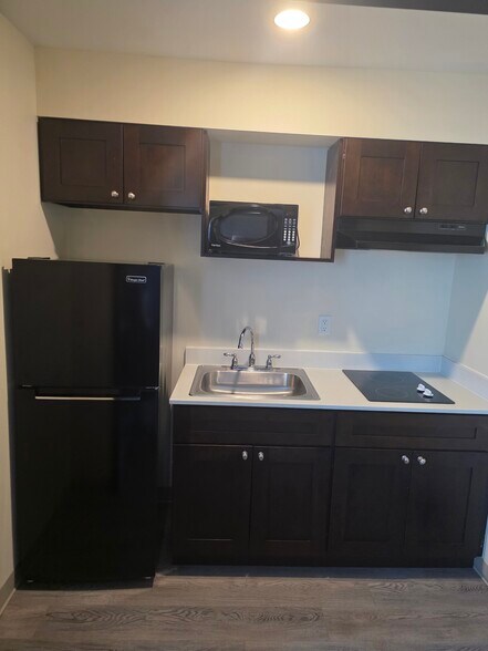 More Photos Of 1481 6th St, Umatilla Hotel For Sale