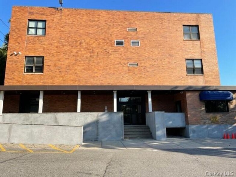 More Photos Of 949-955 Yonkers Ave, Yonkers Medical For Lease
