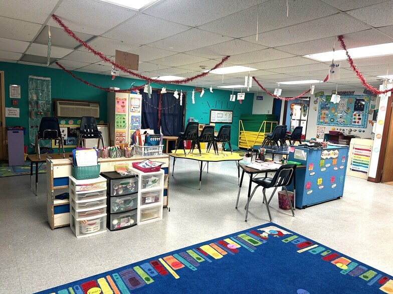 More Photos Of 2210 Kelly Blvd, Carrollton Daycare Center For Sale