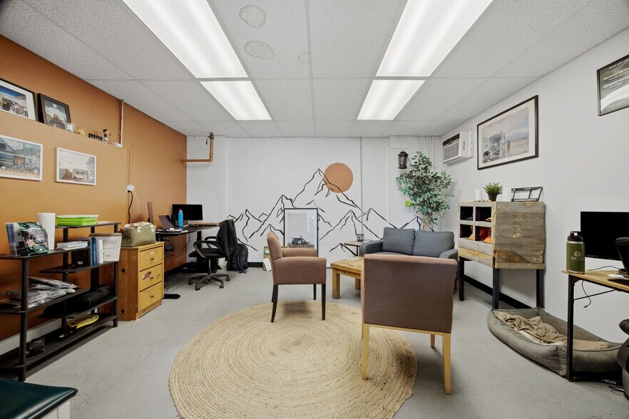 More Photos Of 2919 E 42nd Ave, Denver Warehouse For Lease