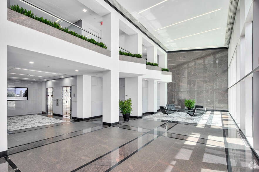 More Photos Of 13755 Sunrise Valley Dr, Herndon Office For Lease