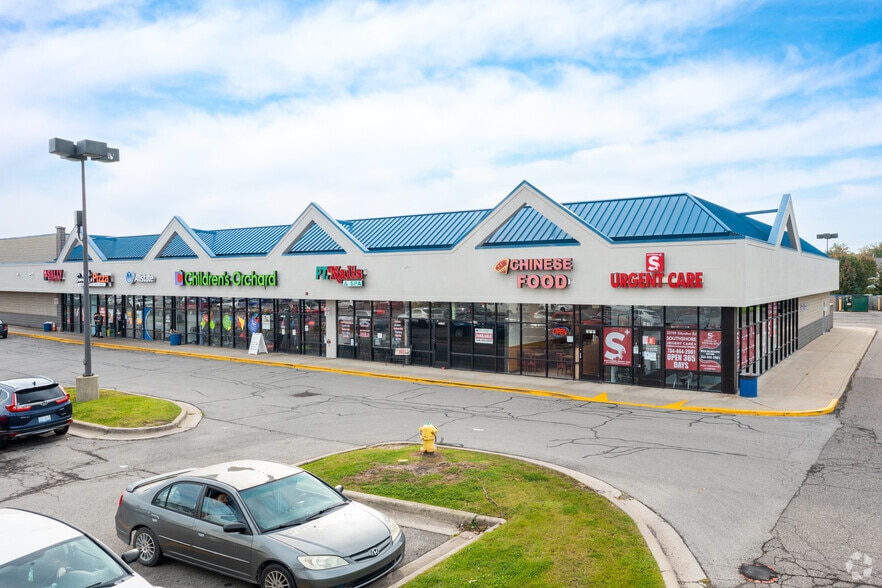 More Photos Of 20561-20913 Gibraltar Rd, Brownstown Unknown For Lease
