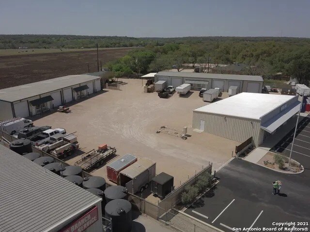 More Photos Of 8603 US Highway 281 N, Spring Branch Research And Development For Sale