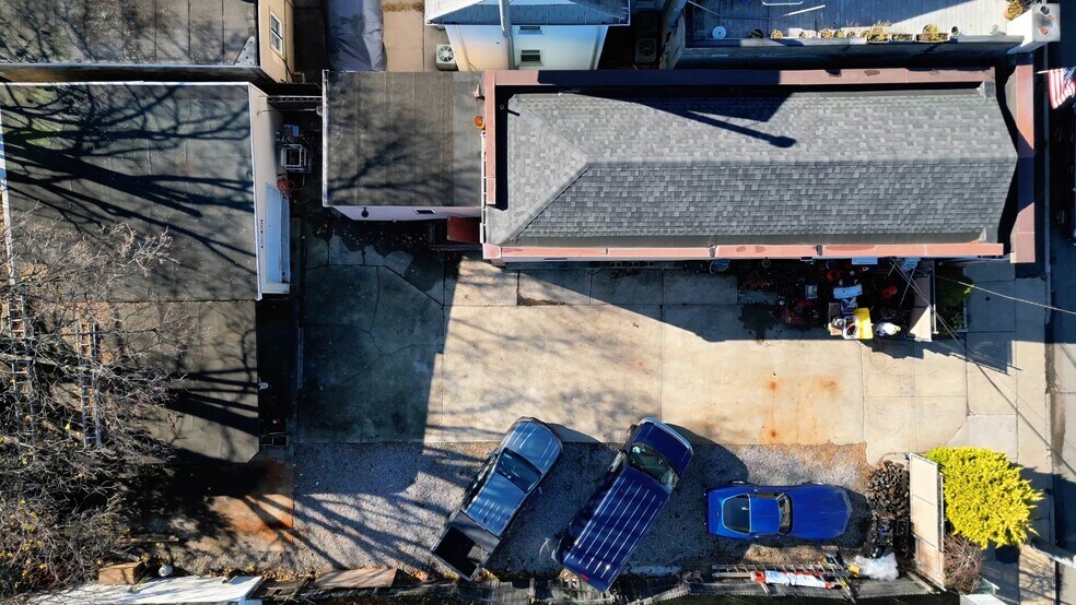 Primary Photo Of 308 Jericho Tpke, New Hyde Park Office For Sale