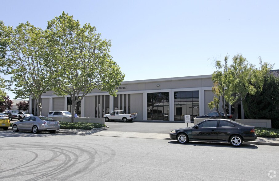 Primary Photo Of 14355-14361 Catalina St, San Leandro Warehouse For Lease
