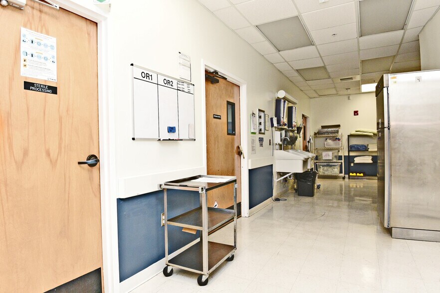 More Photos Of 4355 Bear Gully Rd, Winter Park Medical For Lease