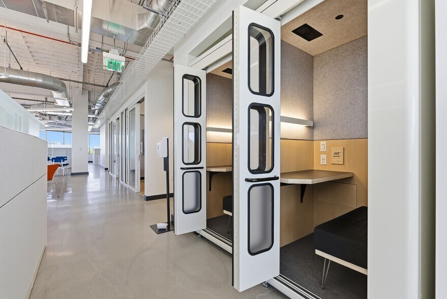 More Photos Of 1840 Gateway Dr, San Mateo Coworking Space