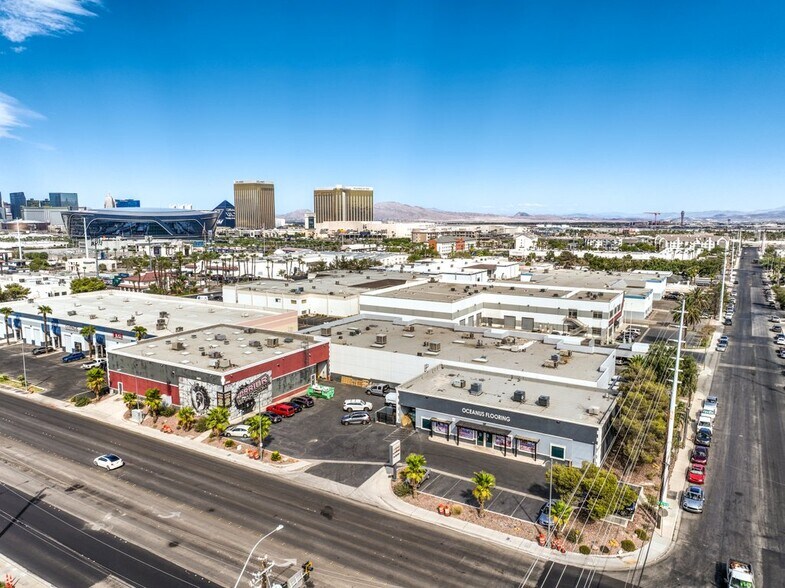 More Photos Of 5860-5880 S Valley View Blvd, Las Vegas Warehouse For Sale