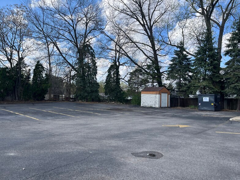 More Photos Of 2160 East Ave, Akron Restaurant For Sale