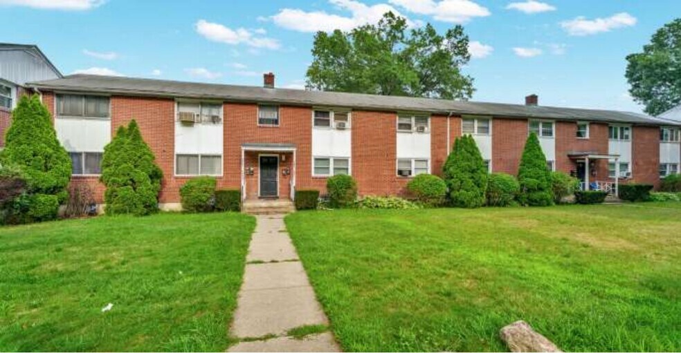More Photos Of 233 Park Rd, Hamden Multifamily For Sale