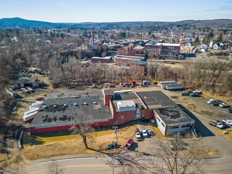 More Photos Of 55 East St, Ware Warehouse For Lease