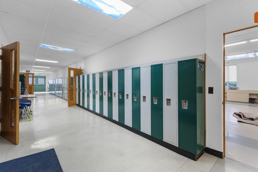 More Photos Of W11195 WI-127, Portage Schools For Sale