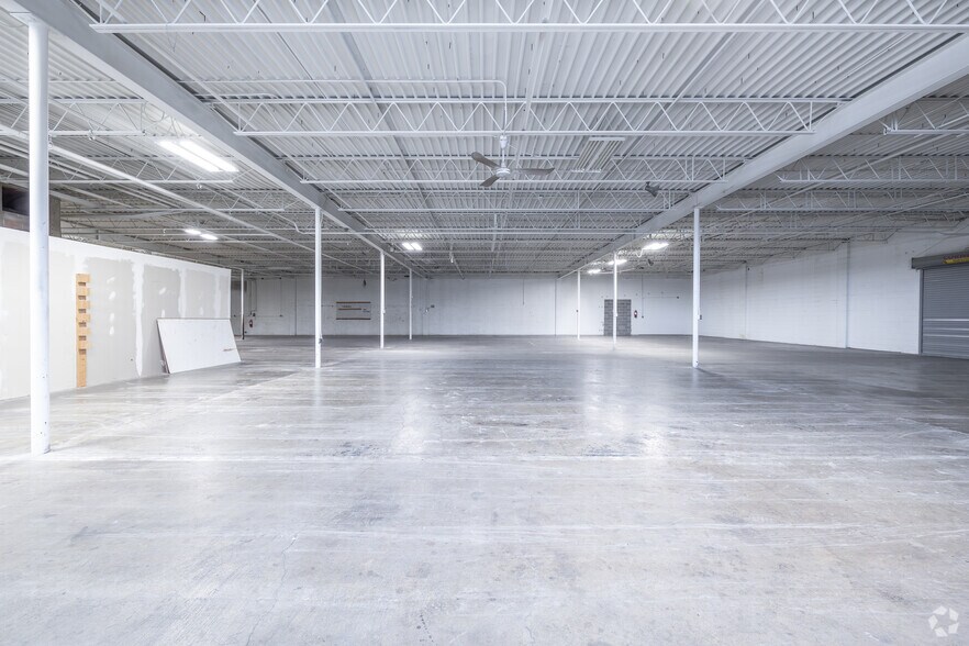 More Photos Of 1515 Ellis St, Waukesha Manufacturing For Lease