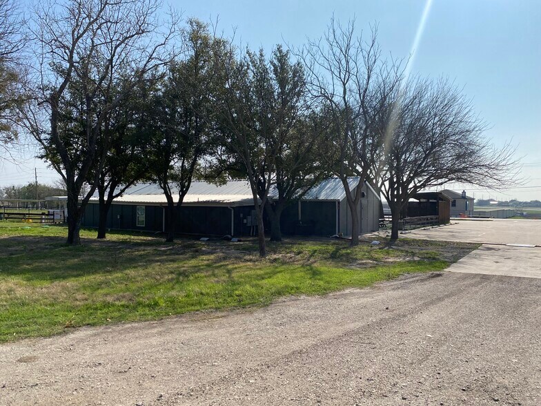 More Photos Of 9675 Helms Trl, Forney Industrial For Sale