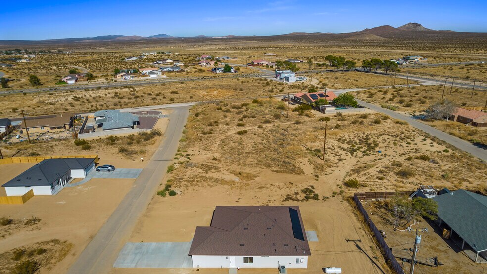 More Photos Of 10582 Oleander Ave, California City Land For Sale