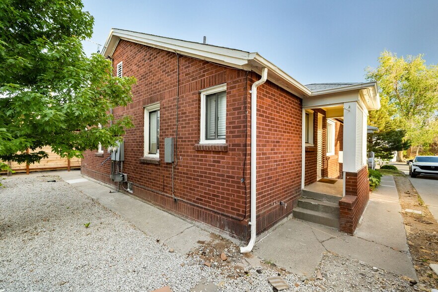 More Photos Of 251 E Arroyo St, Reno Apartments For Sale
