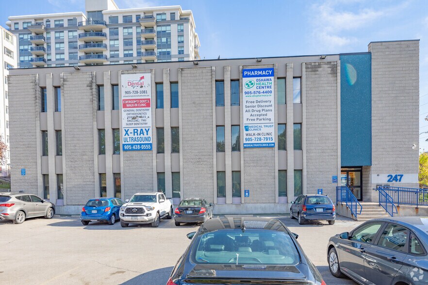 More Photos Of 247 Simcoe St N, Oshawa Medical For Sale