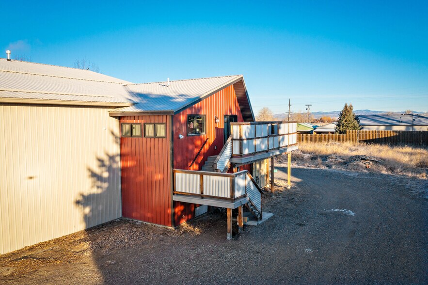 More Photos Of 7795 Thorpe Rd, Bozeman Industrial For Sale