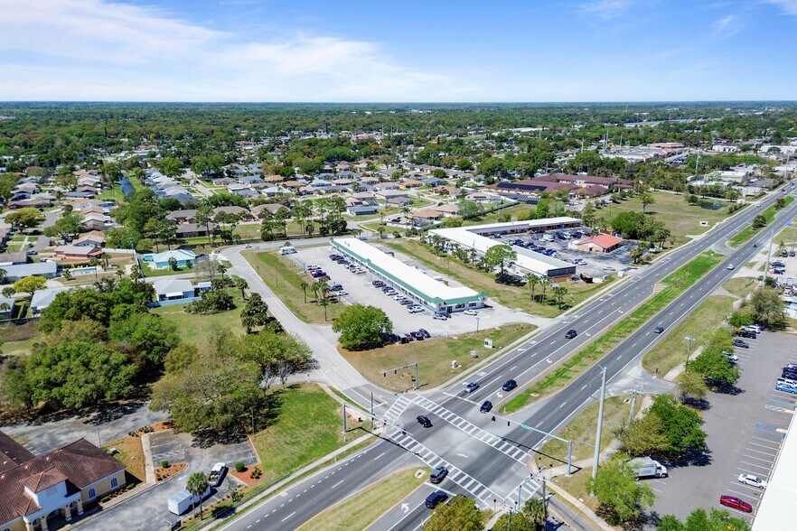 More Photos Of 2120 S Ridgewood Ave, Edgewater Unknown For Lease