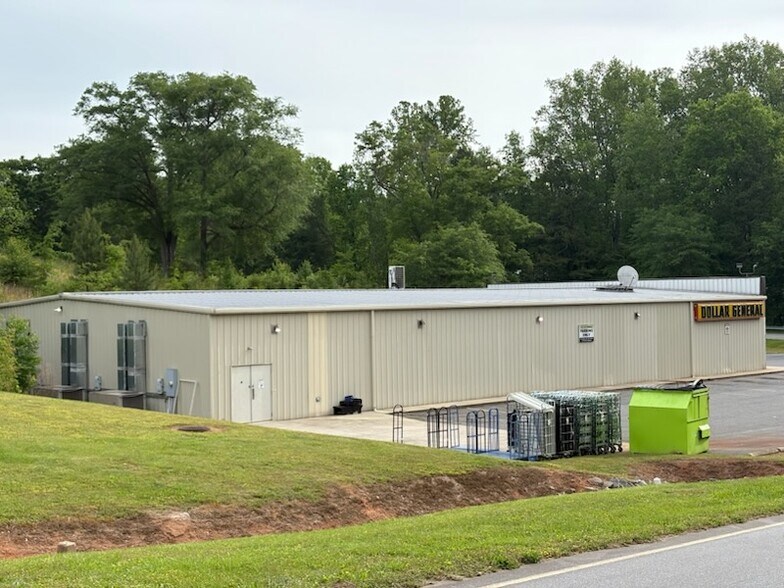 More Photos Of 118 Drugstore Rd, Cliffside Freestanding For Sale