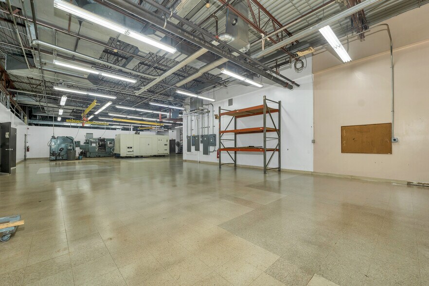 More Photos Of 200 Tilton Rd, Northfield Distribution For Lease