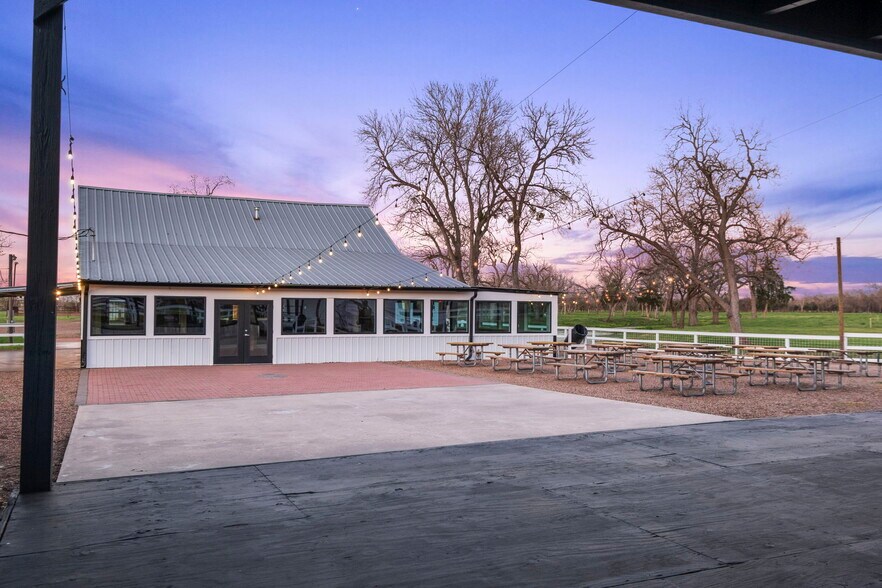 More Photos Of 9903 FM 2759 Rd, Richmond Specialty For Sale