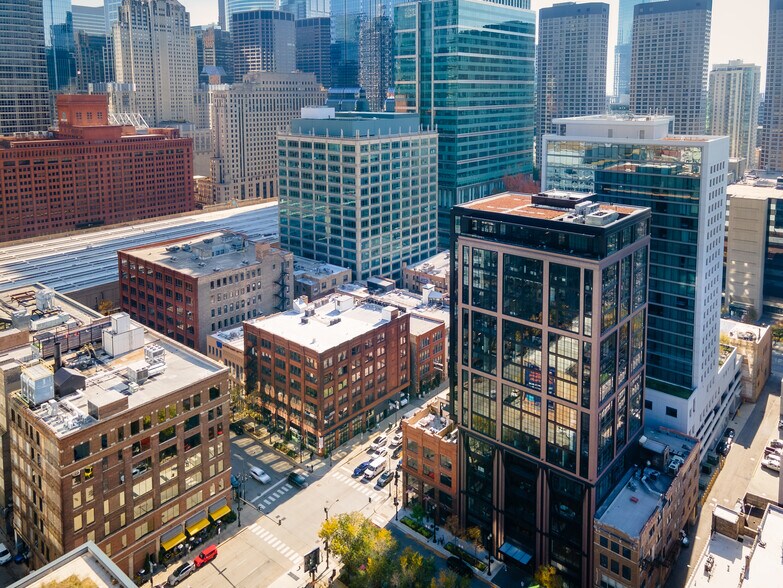 More Photos Of 133 N Jefferson St, Chicago Loft Creative Space For Lease