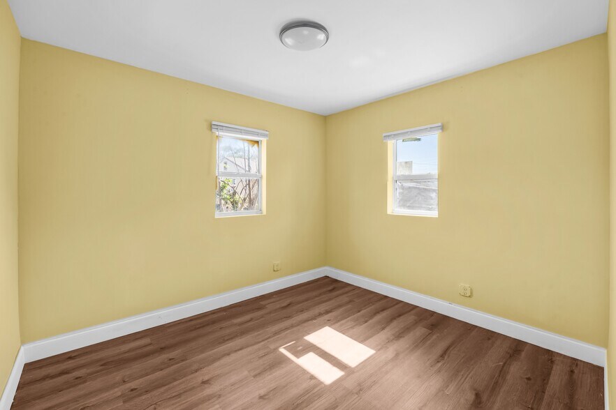 More Photos Of 2603 Booker St, Fort Pierce Apartments For Sale