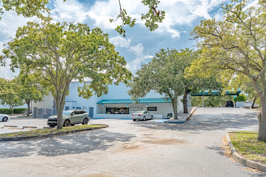 More Photos Of 6000 N Federal Hwy, Fort Lauderdale Medical For Sale