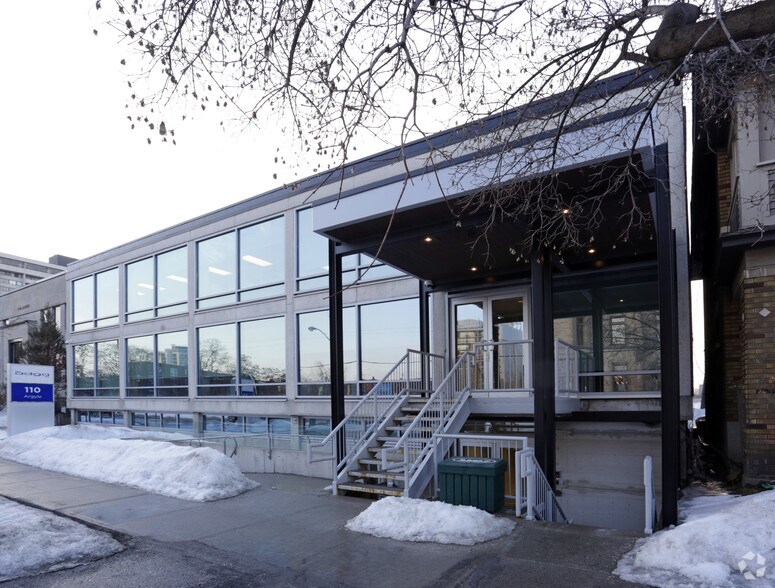 More Photos Of 110 Argyle Ave, Ottawa Office For Lease