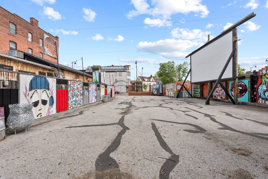 More Photos Of , Utica Unknown For Sale