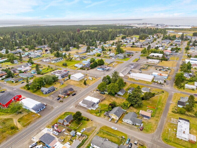 More Photos Of 402 Montesano St, Westport Flex For Sale