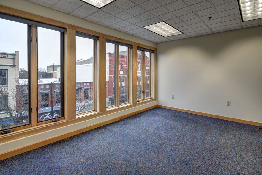More Photos Of 121 E Front St, Traverse City Medical For Sale