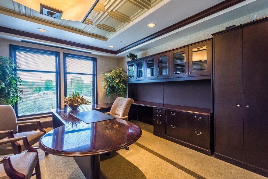 More Photos Of 1600 W Bloomfield Rd, Bloomington Medical For Sale