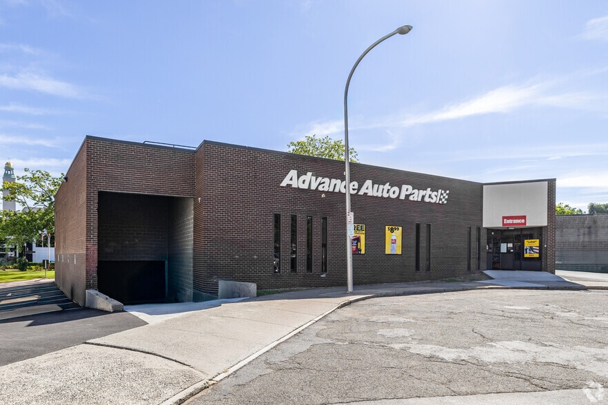More Photos Of 22 Westmoreland Ave, White Plains Warehouse For Sale