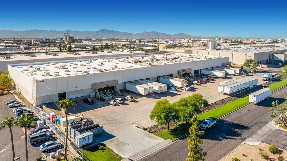 More Photos Of 4441 W Polk St, Phoenix Manufacturing For Lease