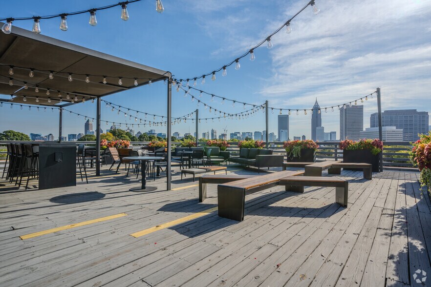 More Photos Of 590 Means St NW, Atlanta Unknown For Lease
