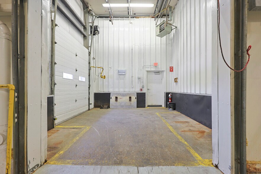 More Photos Of 125 Liberty St, Brockton Manufacturing For Lease