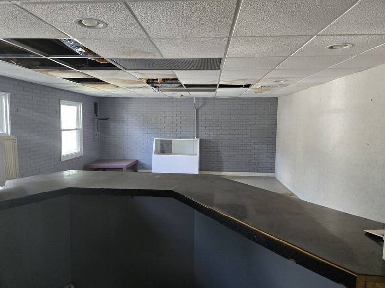 More Photos Of 360 Us-46, Mountain Lakes Freestanding For Sale