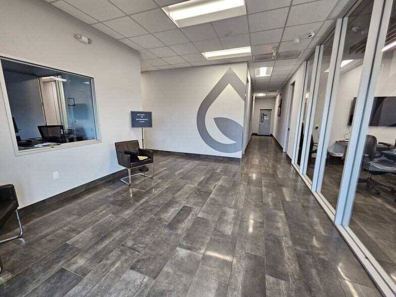 More Photos Of 51 County Road 171, Bay City Manufacturing For Sale