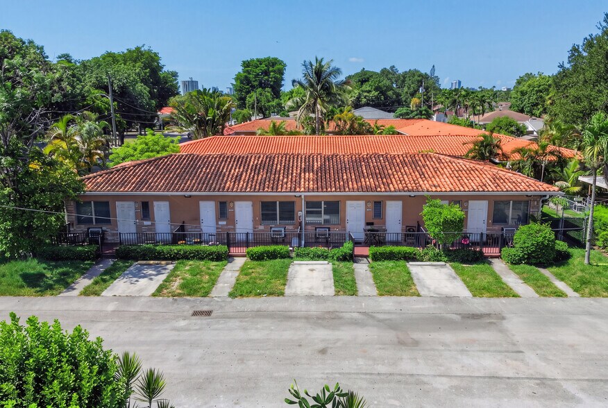 More Photos Of 140 SW 30th Ct, Miami Apartments For Sale