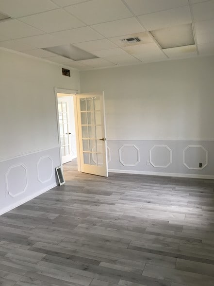 More Photos Of 4361-4365 Northlake Blvd, Palm Beach Gardens Office For Sale